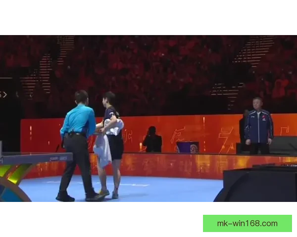 孙颖莎三连决赛剑指三连冠打温特闭眼崩溃侯英超赞叹不已